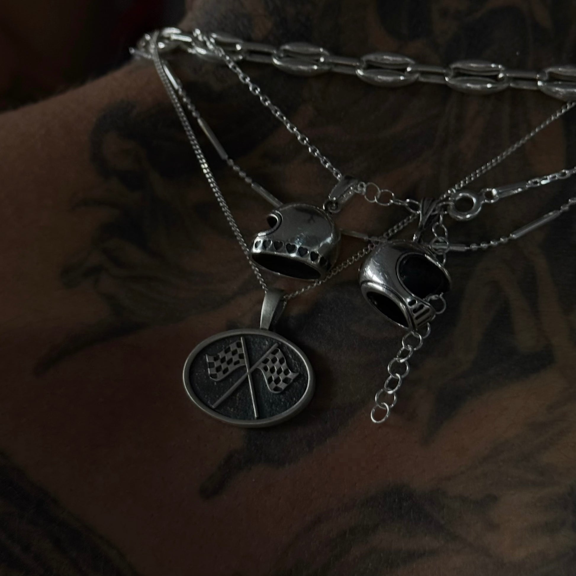 Lauda Helmet Kolye - Gold