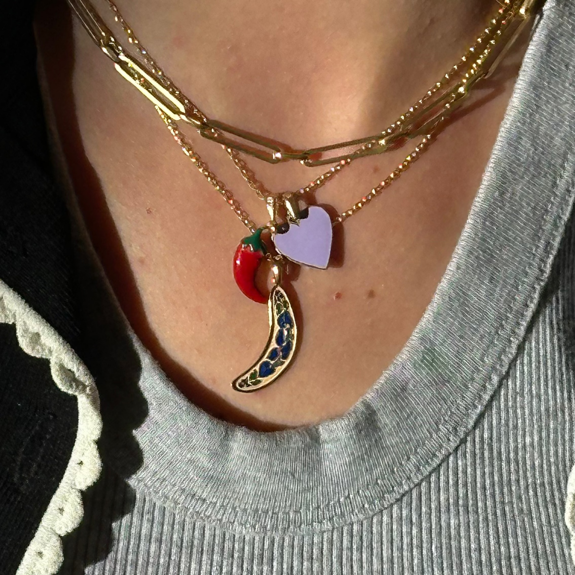 Banana Bread Keramic Kolye - Silver