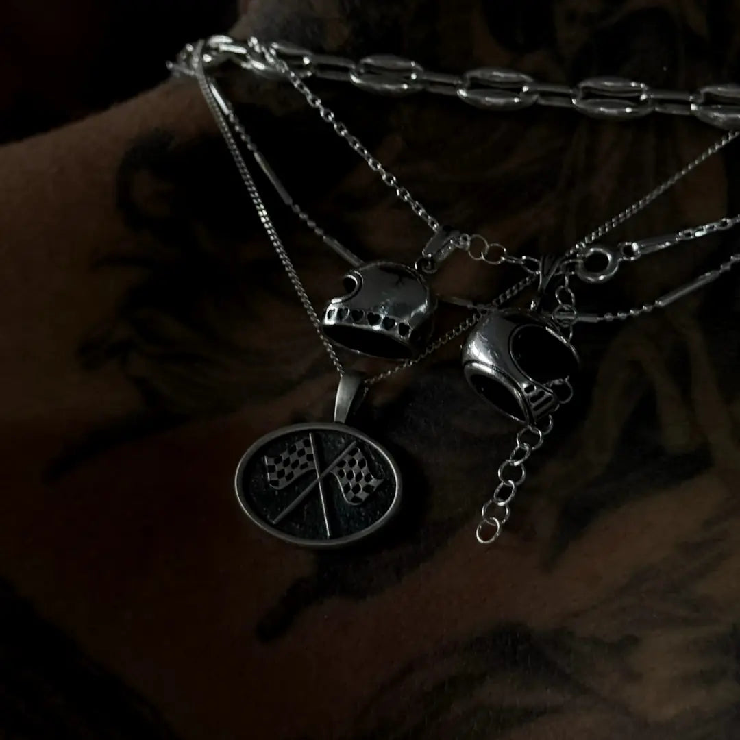 Dapper Flag Kolye - Silver